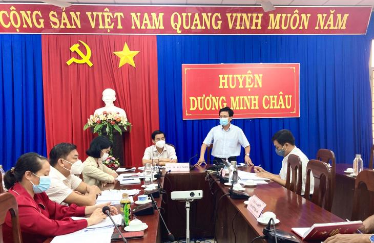 Thường trực HĐND huyện Dương Minh Châu tổ chức giải trình tại phiên họp định kỳ tháng 10 năm 2021